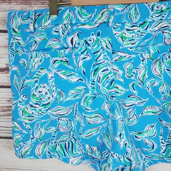 Lilly Pulitzer Womens Sz 12 Callahan Knit Turquoise Oasis Outta Line 5" Shorts - Picture 7 of 11